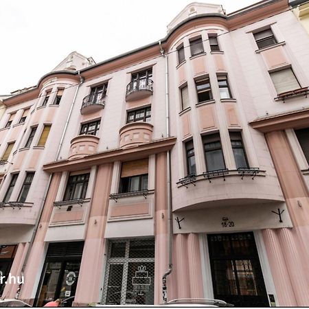Marton'S Dessewffy Apartments Boedapest Buitenkant foto